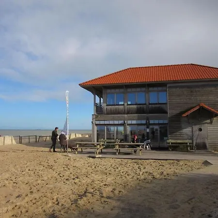 Casa vacanze Schmitz 2 Comfortable Holiday De Haan